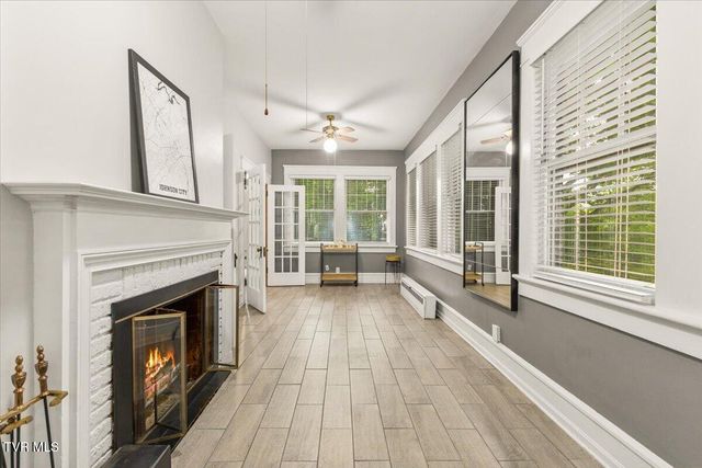 834 West Locust Street, Johnson City, TN 37604