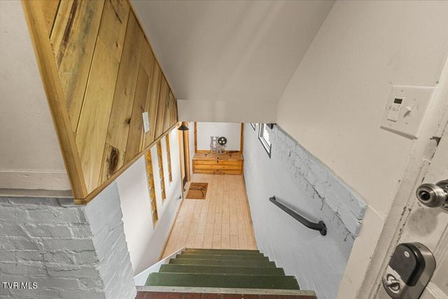 834 West Locust Street, Johnson City, TN 37604