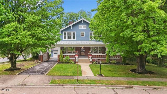 834 West Locust Street, Johnson City, TN 37604