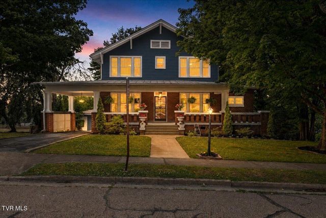 834 West Locust Street, Johnson City, TN 37604