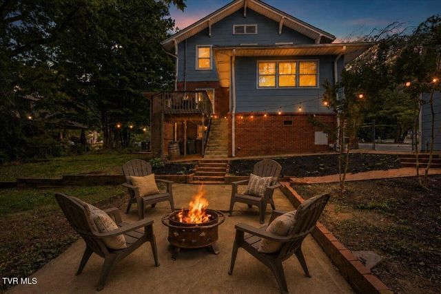 834 West Locust Street, Johnson City, TN 37604