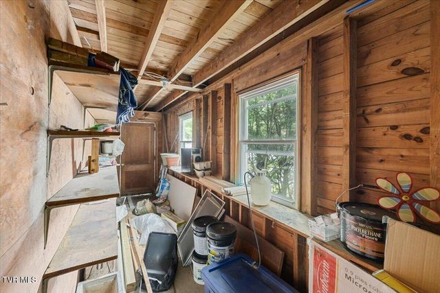 834 West Locust Street, Johnson City, TN 37604