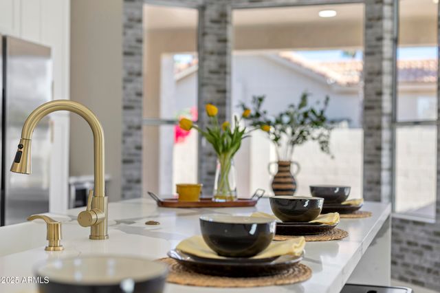 25843 S EASTLAKE Drive, Sun Lakes, AZ 85248