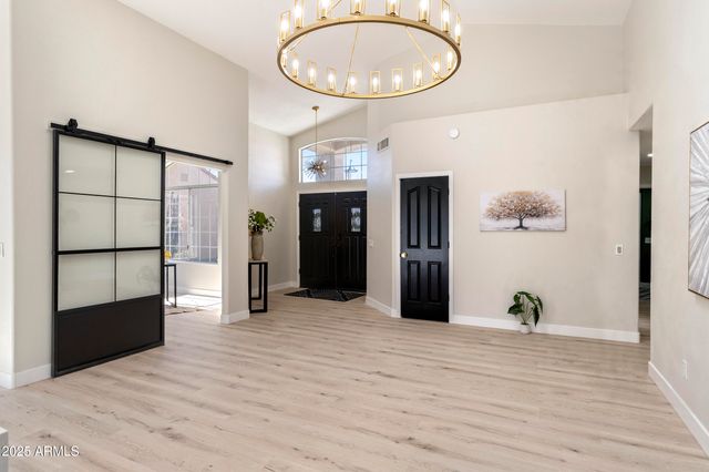 25843 S EASTLAKE Drive, Sun Lakes, AZ 85248