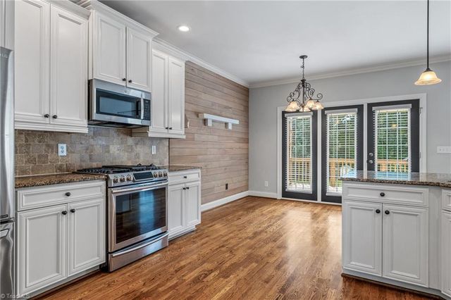 7021 Bronco Lane, Summerfield, NC 27358