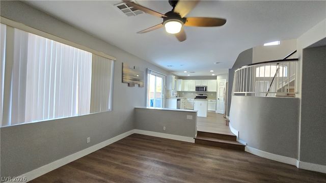 9860 Ridge Hill Avenue, Las Vegas, NV 89147