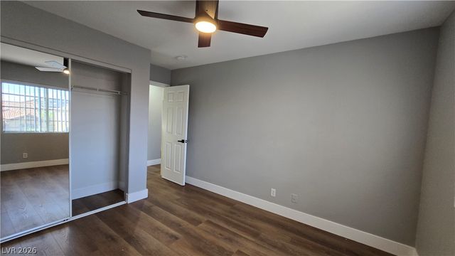 9860 Ridge Hill Avenue, Las Vegas, NV 89147