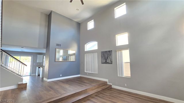 9860 Ridge Hill Avenue, Las Vegas, NV 89147