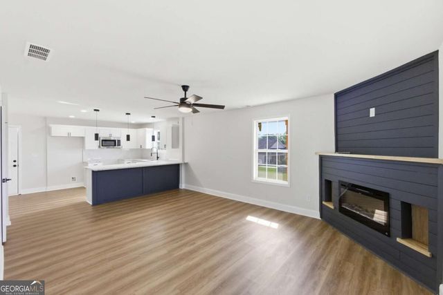 257 Marsh Glen Drive, Jonesboro, GA 30238