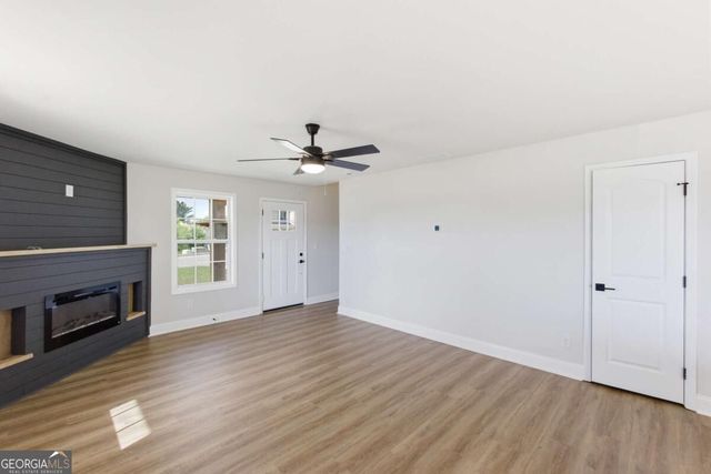 257 Marsh Glen Drive, Jonesboro, GA 30238