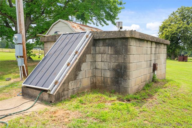 10865 E 258th Street S, Porum, OK 74455