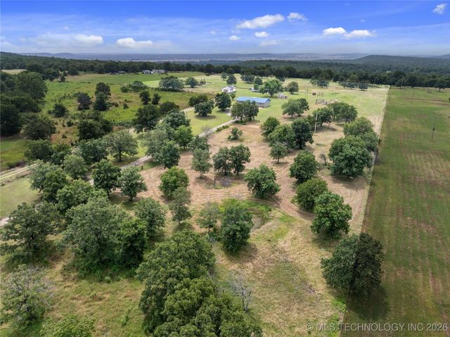 10865 E 258th Street S, Porum, OK 74455