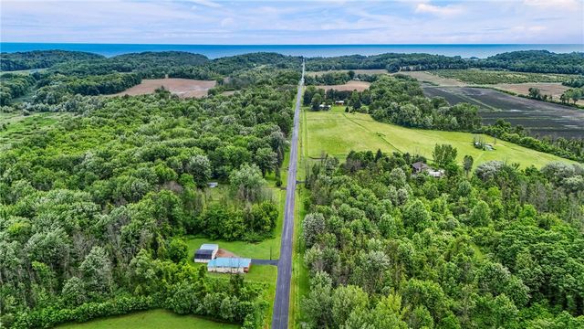 7916 Brown Road, Wolcott, NY 14590