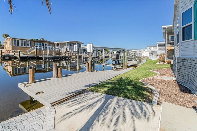 17890 Peppard DR, Fort Myers Beach, FL 33931