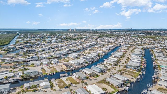 17890 Peppard DR, Fort Myers Beach, FL 33931