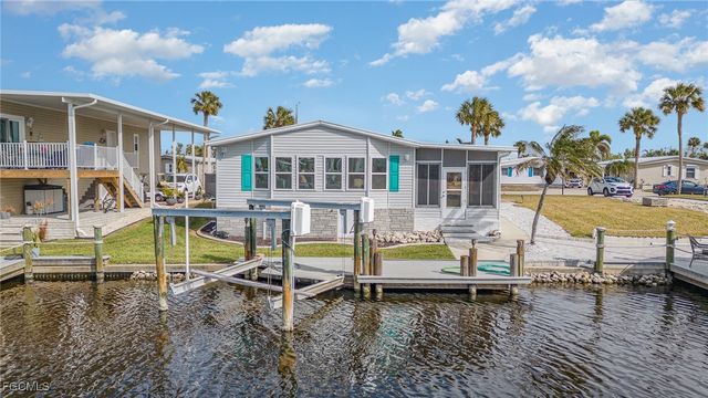 17890 Peppard DR, Fort Myers Beach, FL 33931