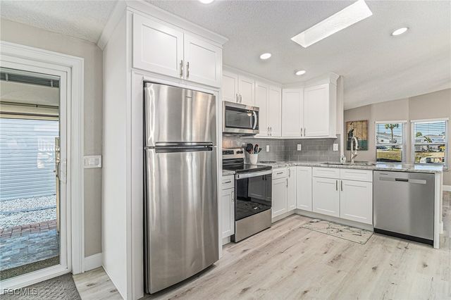 17890 Peppard DR, Fort Myers Beach, FL 33931