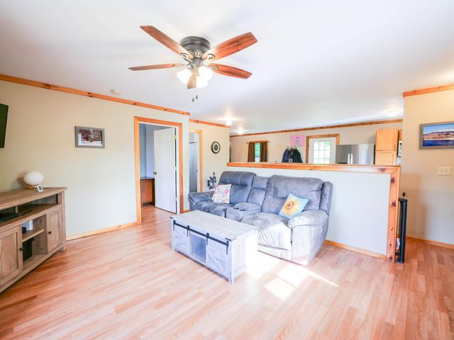 20 Perch Pond Road, Benson, VT 05743