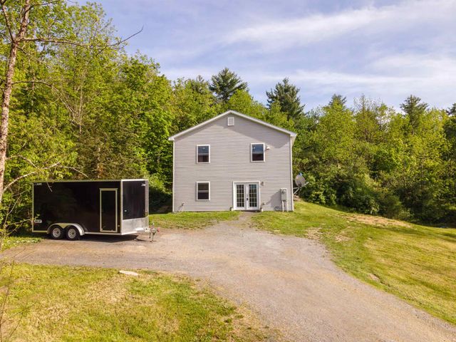 20 Perch Pond Road, Benson, VT 05743