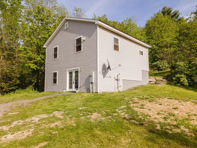 20 Perch Pond Road, Benson, VT 05743