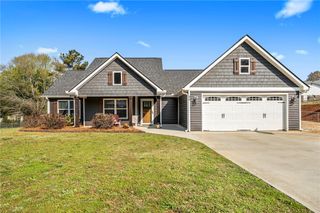 210 Oxmoor Drive, Anderson, SC 29625