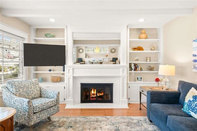 36 19th Street, Hermosa Beach, CA 90254
