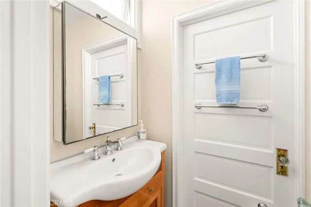 36 19th Street, Hermosa Beach, CA 90254