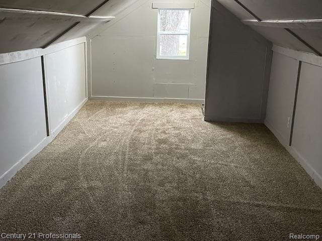 2135 Jarvis Avenue, Warren, MI 48091