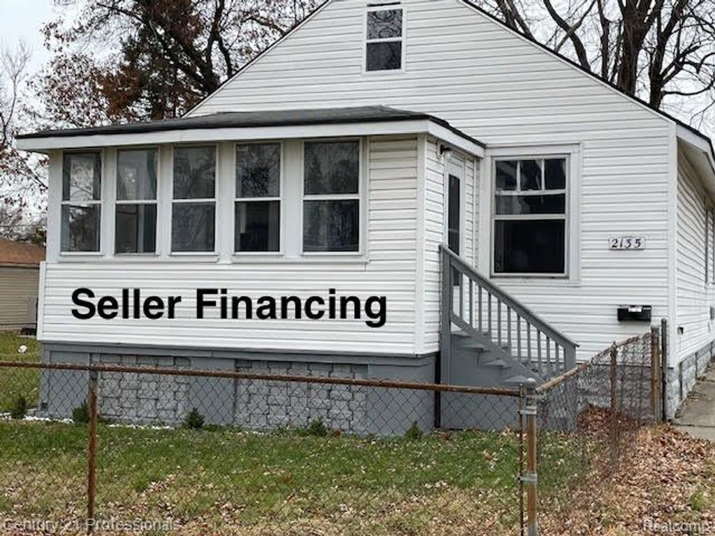 2135 Jarvis Avenue, Warren, MI 48091