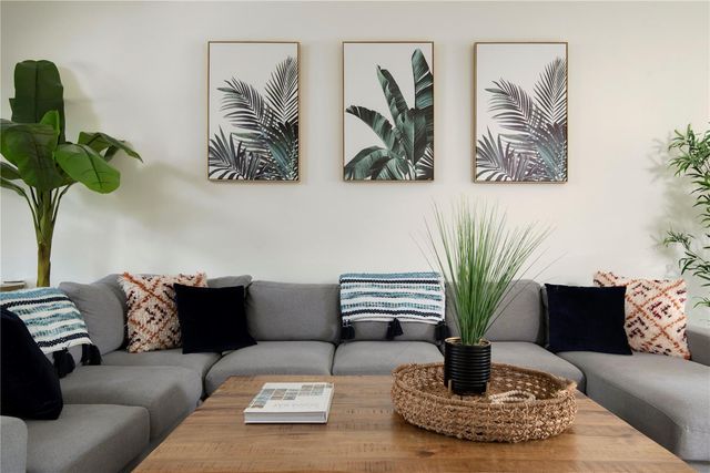 4919 N NEBRASKA AVENUE, Tampa, FL 33603