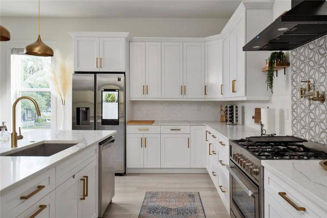 4919 N NEBRASKA AVENUE, Tampa, FL 33603