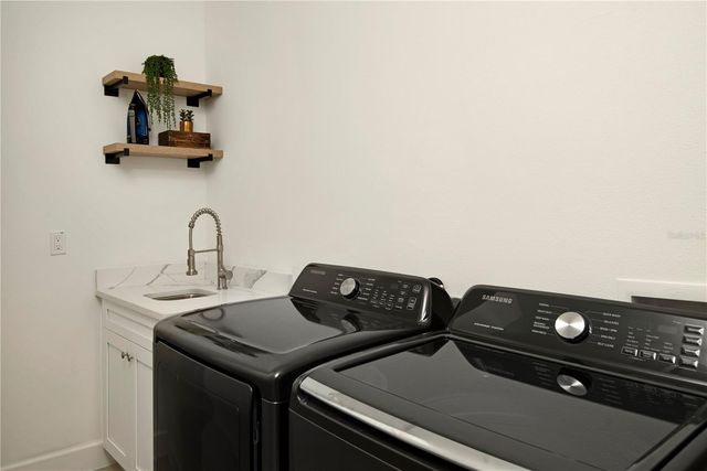 4919 N NEBRASKA AVENUE, Tampa, FL 33603