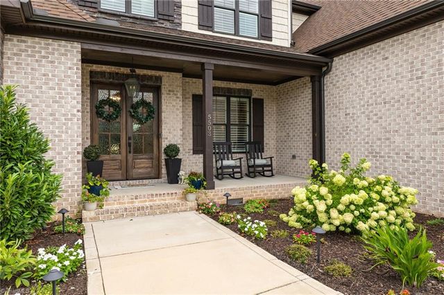 5503 Briardenn Court, Summerfield, NC 27358