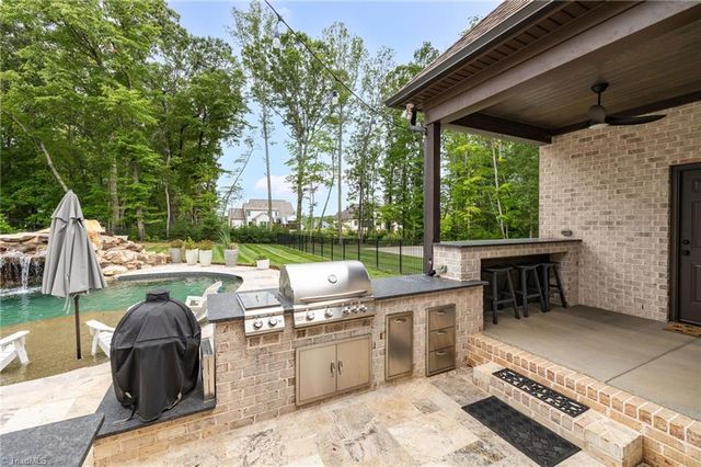5503 Briardenn Court, Summerfield, NC 27358