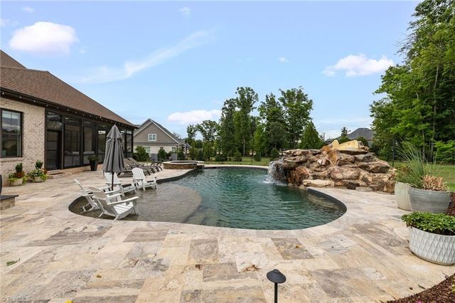 5503 Briardenn Court, Summerfield, NC 27358