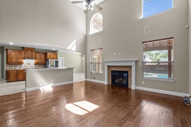 5200 Townsend Drive, Flower Mound, TX 75028