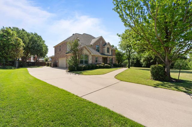 5200 Townsend Drive, Flower Mound, TX 75028