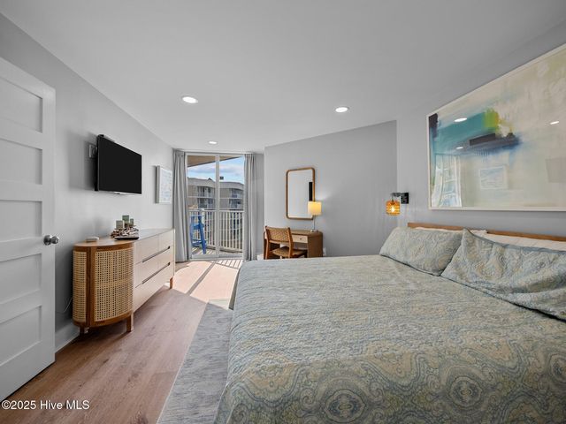 2000 New River Inlet Road Unit 2512, North Topsail Beach, NC 28460
