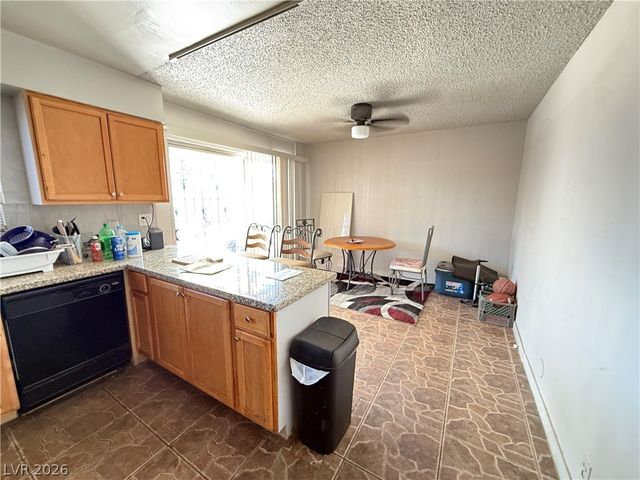 973 Westminster Avenue, Las Vegas, NV 89119