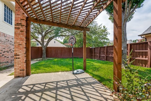 3720 Southport Drive, Plano, TX 75025