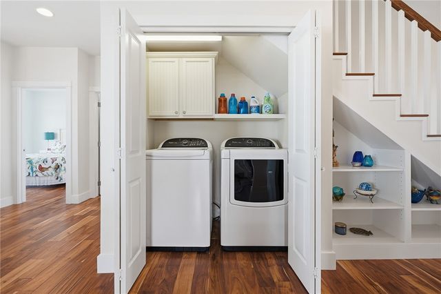 15 Old Cottage Beach Dr, Rockport, TX 78382