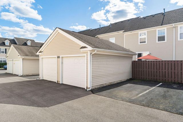 5766 High Rock Drive, Westerville, OH 43081