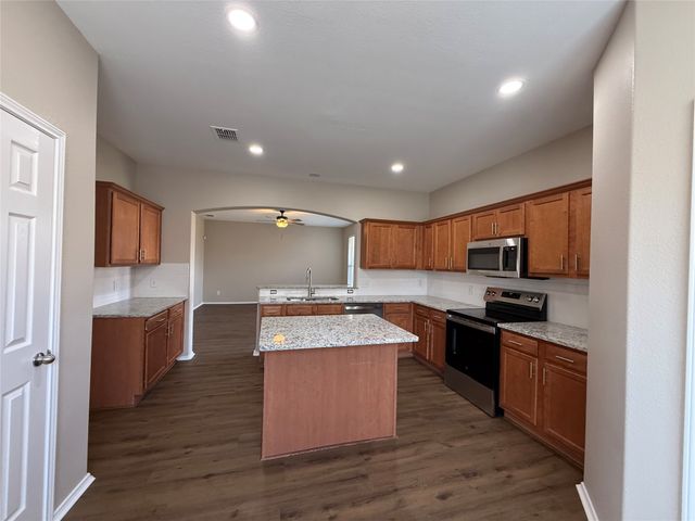 109 Rockbrook Drive, Wylie, TX 75098