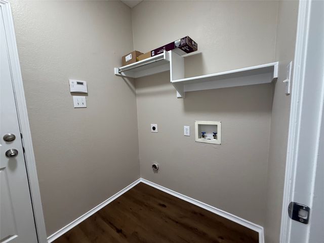 109 Rockbrook Drive, Wylie, TX 75098