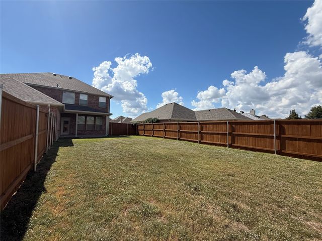 109 Rockbrook Drive, Wylie, TX 75098