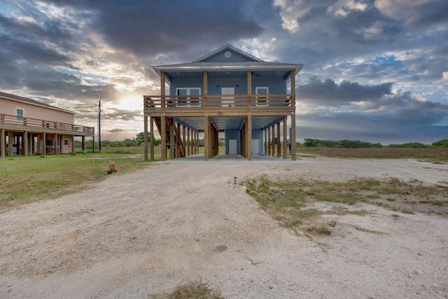 13 & 14 Bayview Loop, Rockport, TX 78382