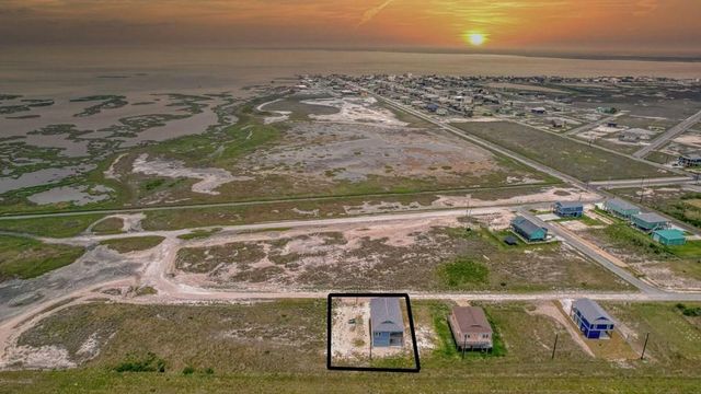 13 & 14 Bayview Loop, Rockport, TX 78382
