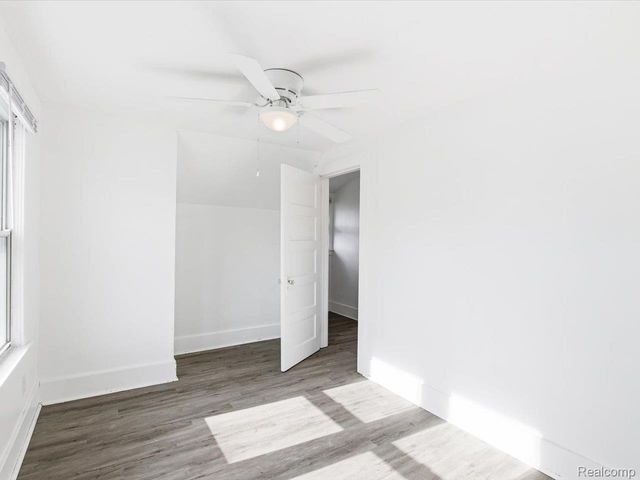 423 16th Street, Port Huron, MI 48060