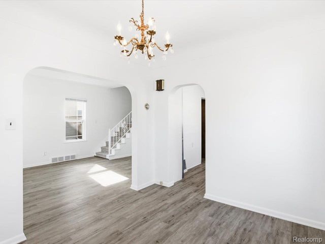 423 16th Street, Port Huron, MI 48060