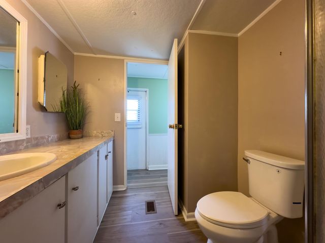 11055 SE Federal Highway 3, Hobe Sound, FL 33455